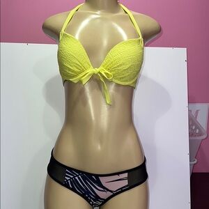 Victoria secret Yellow Halter Bikini Top with Black Patterned Bottom zs top 34B